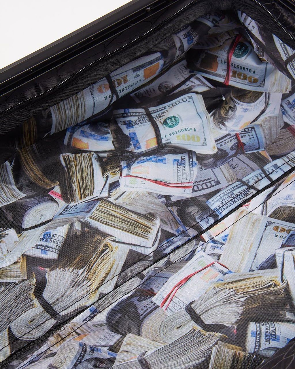 3AM SHARKNAUTICS 22ƒ?� CARRY-ON LUGGAGE