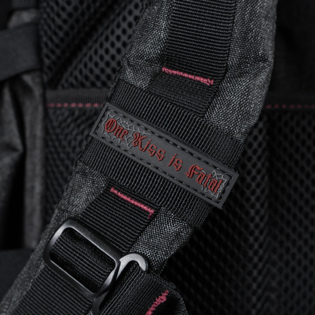 45L Backpack Black Widow